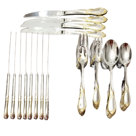 Yamazaki Dining Yamazaki Stainless With 8kt Gold Accent Flatware 12
